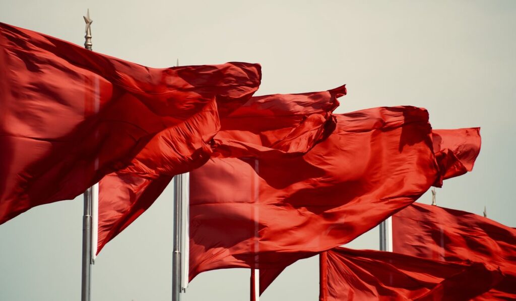 Agency Red Flags That Should End the Conversation